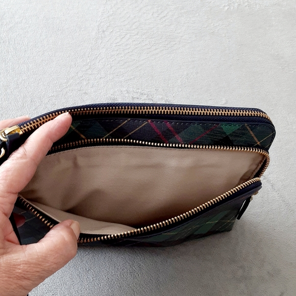 Talbots plaid large wristlet, clutch - Picture 3 of 10